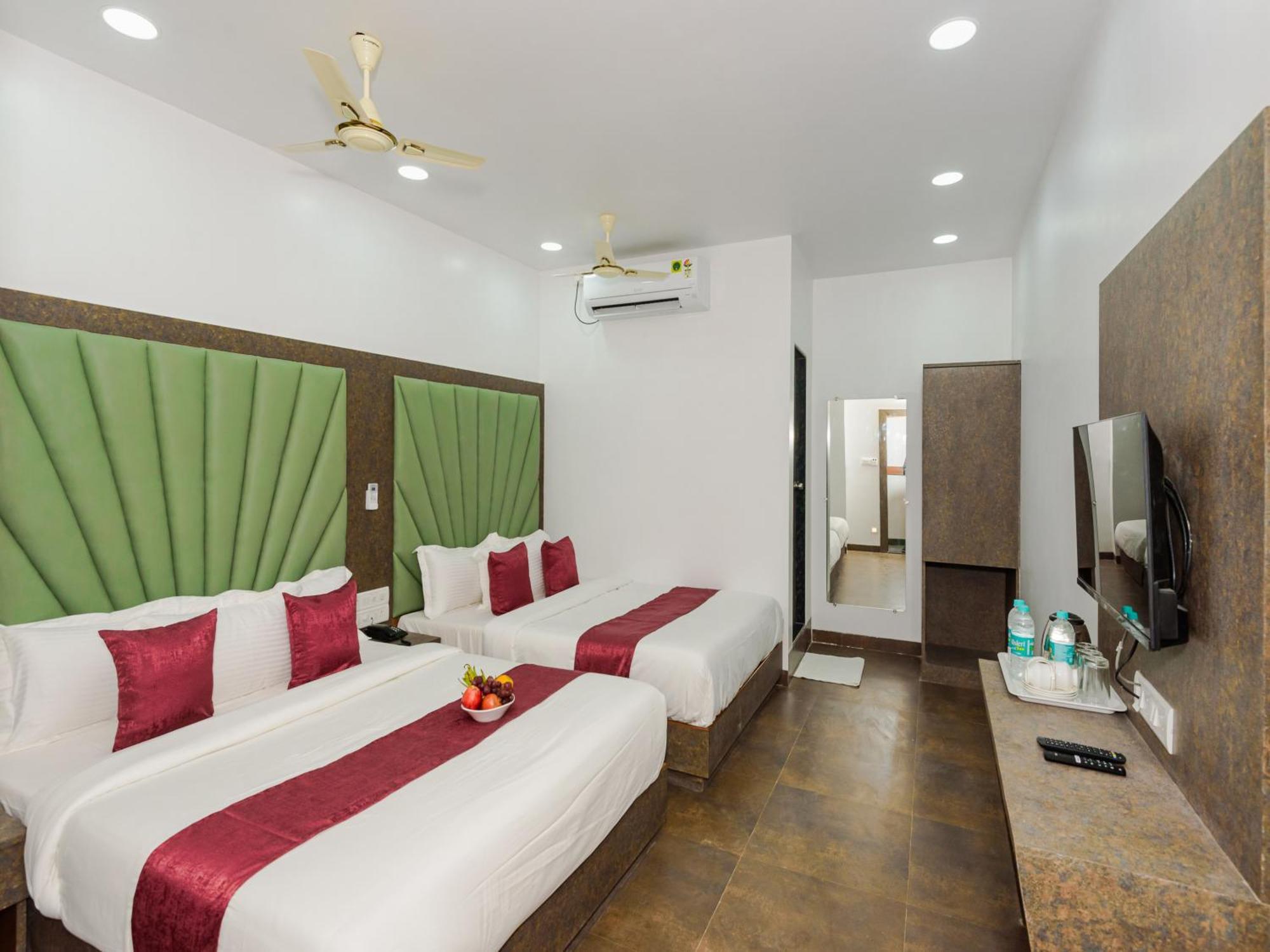Hotel Zillion Executive Near Us Consulate Bandra Kurla Complex Mumbai Near Mumbai Airport Мумбаи Экстерьер фото