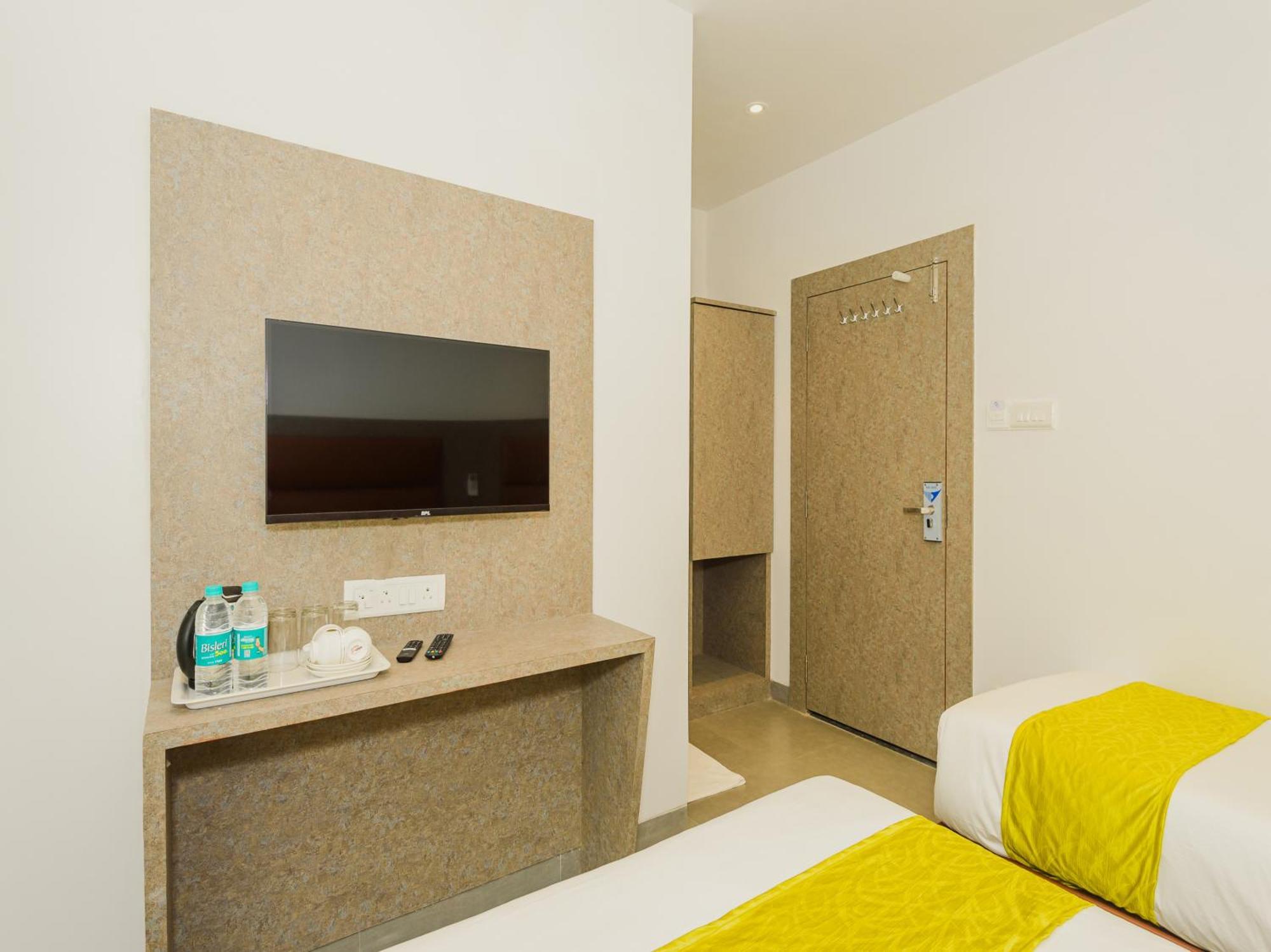 Hotel Zillion Executive Near Us Consulate Bandra Kurla Complex Mumbai Near Mumbai Airport Мумбаи Экстерьер фото