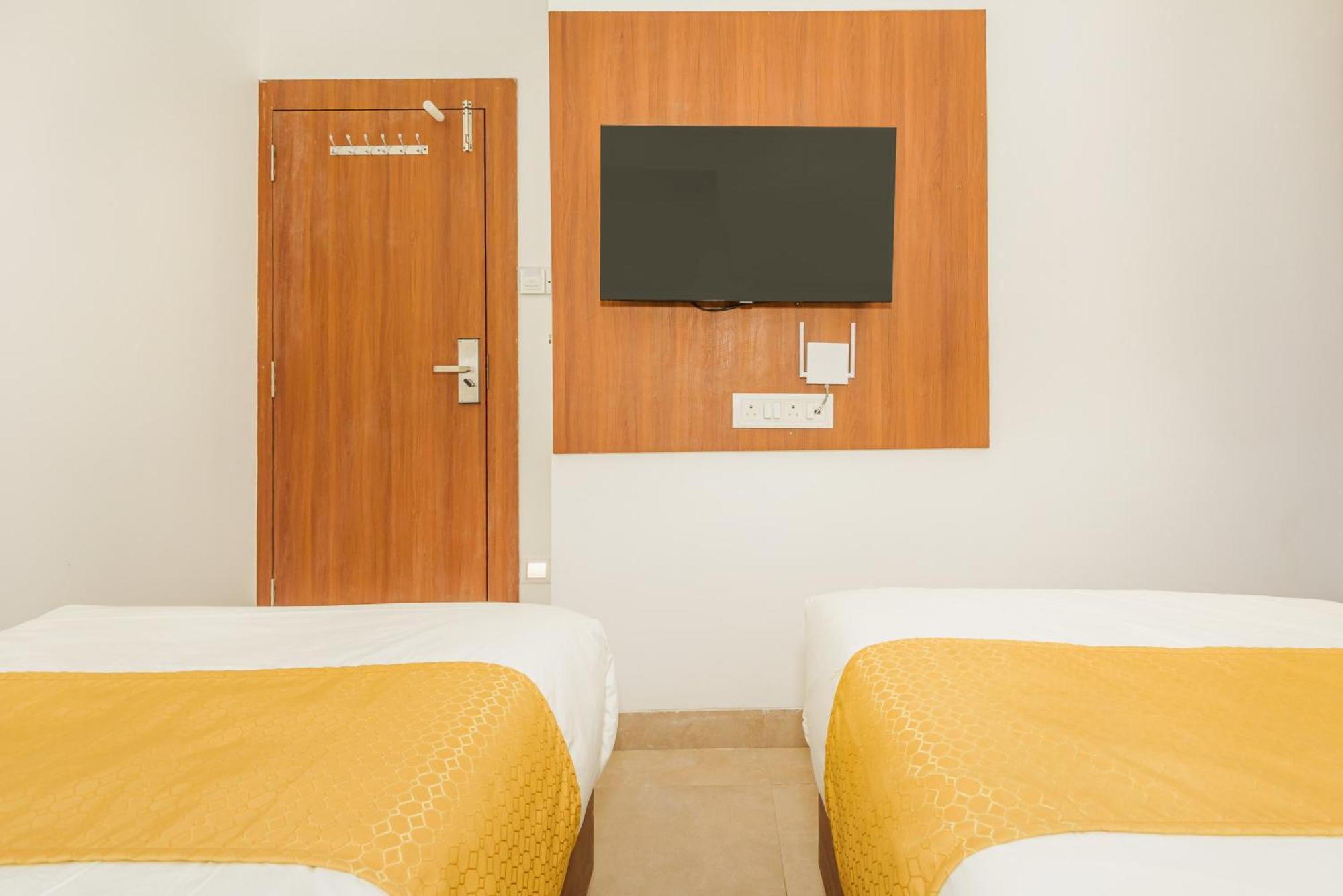 Hotel Zillion Executive Near Us Consulate Bandra Kurla Complex Mumbai Near Mumbai Airport Мумбаи Экстерьер фото
