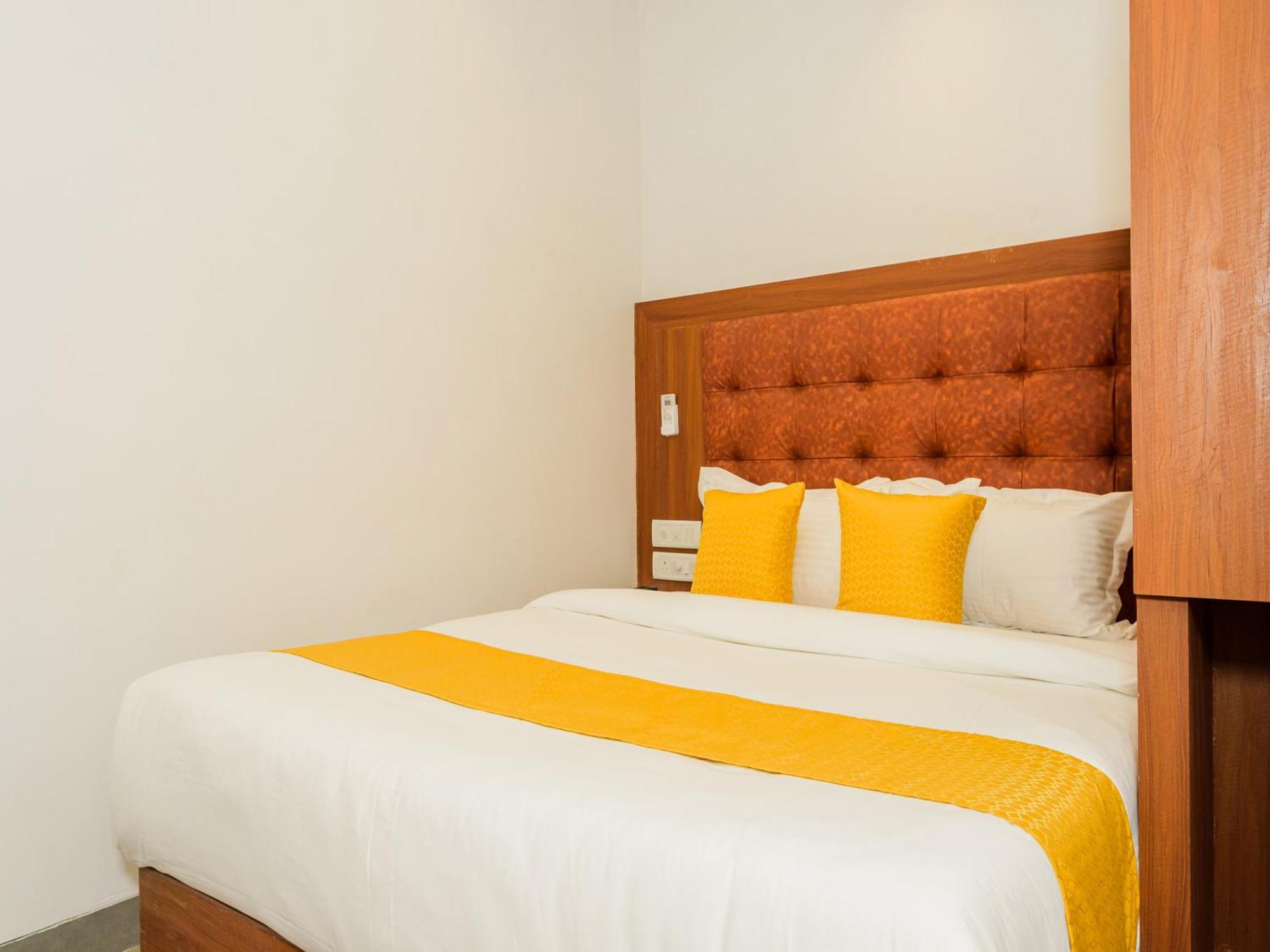 Hotel Zillion Executive Near Us Consulate Bandra Kurla Complex Mumbai Near Mumbai Airport Мумбаи Экстерьер фото