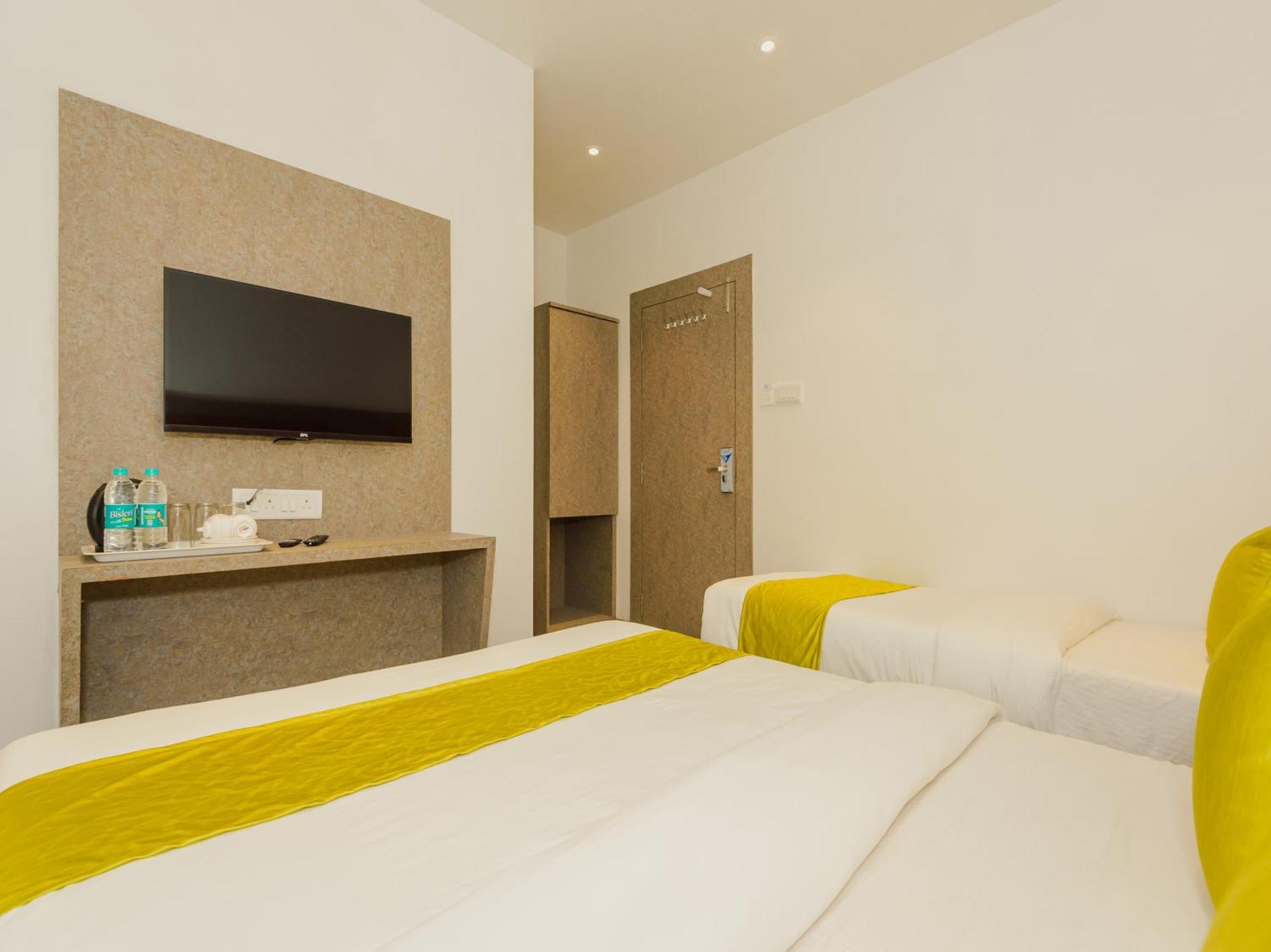 Hotel Zillion Executive Near Us Consulate Bandra Kurla Complex Mumbai Near Mumbai Airport Мумбаи Экстерьер фото
